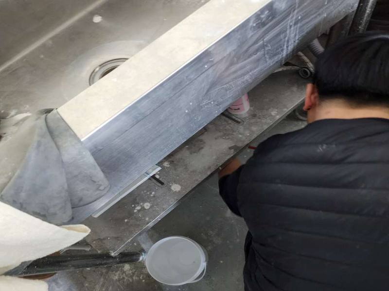 서초구 싱크대 물이 안 내려갈 때 바로 할 일